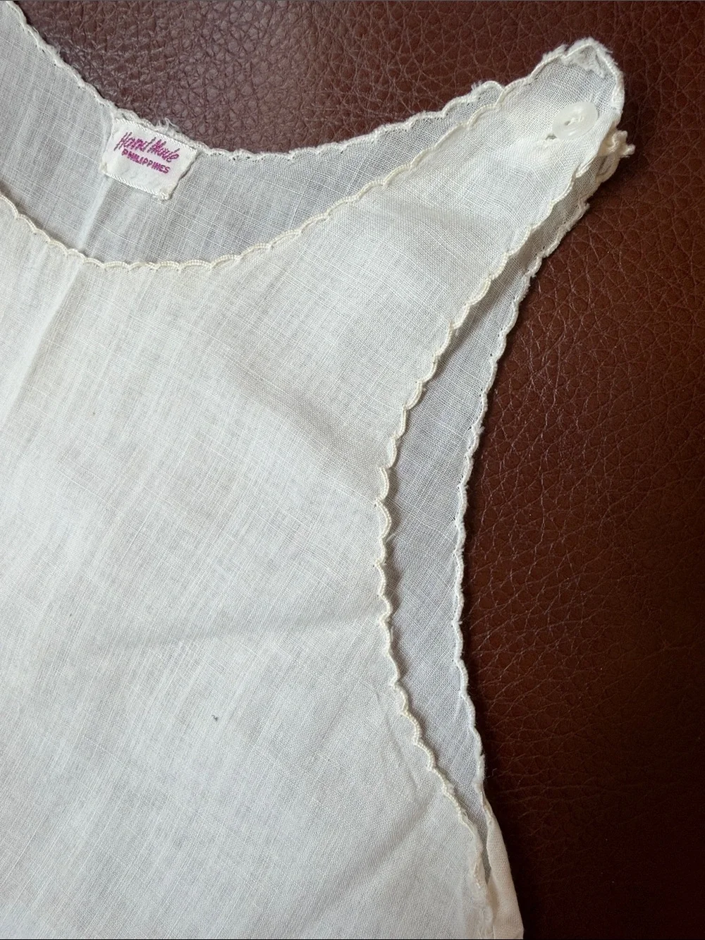 1950’s Cream Sleeveless Baby Linen-Button Shoulder Slip